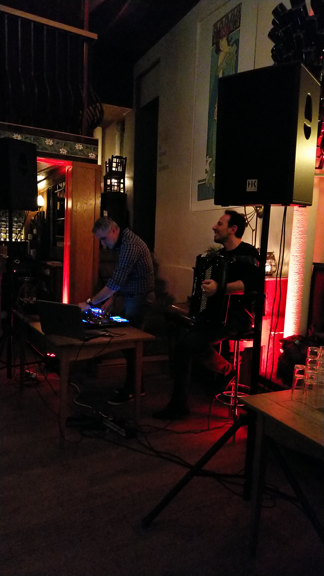 Arbeidsprøve – DJ services for events, private party's, bars and restaurants
